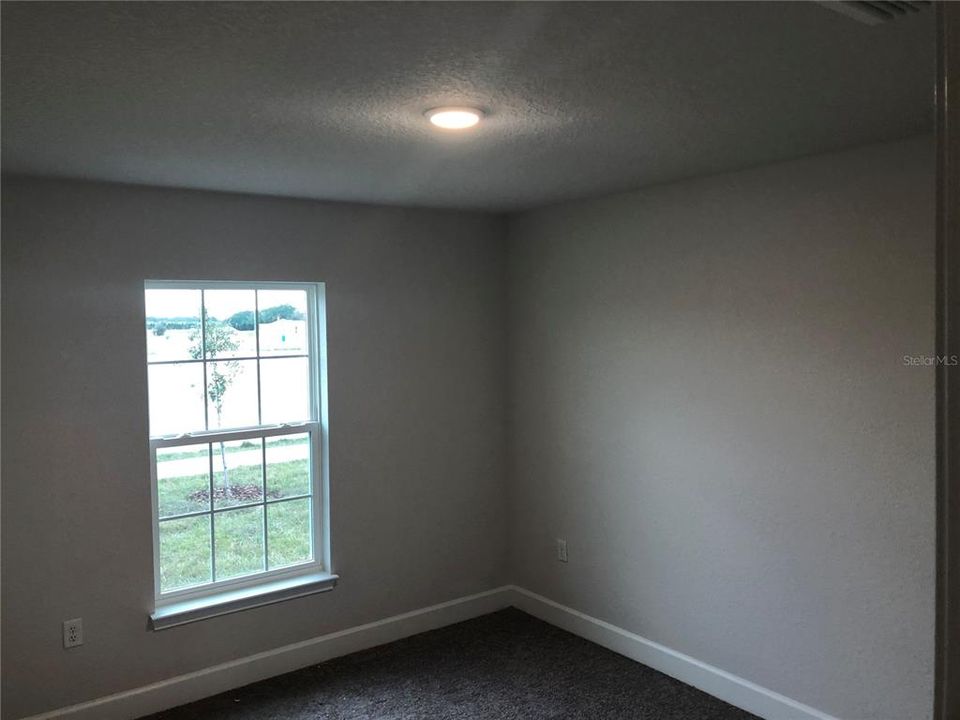 En Venta: $334,250 (4 camas, 2 baños, 2151 Pies cuadrados)
