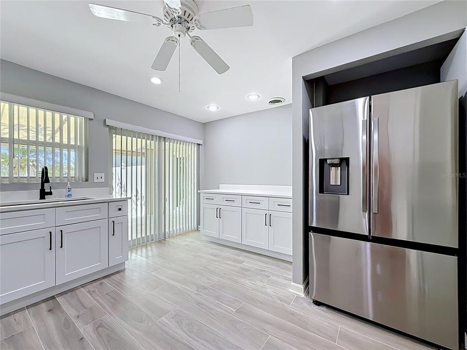 For Sale: $547,000 (2 beds, 2 baths, 1600 Square Feet)
