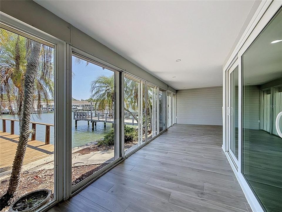 For Sale: $547,000 (2 beds, 2 baths, 1600 Square Feet)
