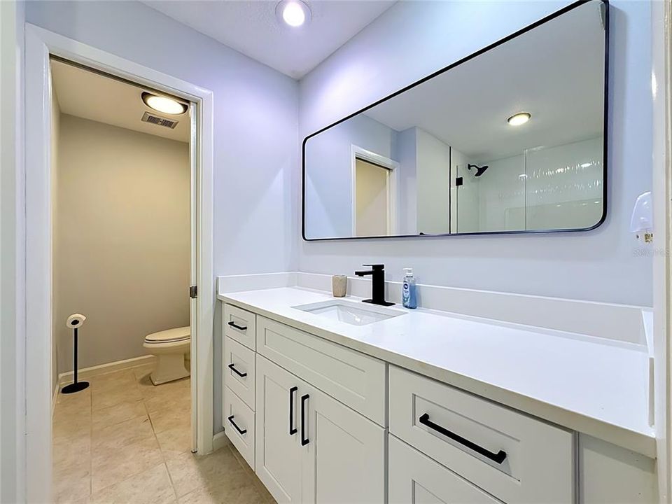For Sale: $547,000 (2 beds, 2 baths, 1600 Square Feet)