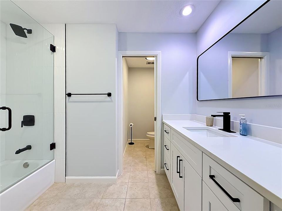 For Sale: $547,000 (2 beds, 2 baths, 1600 Square Feet)