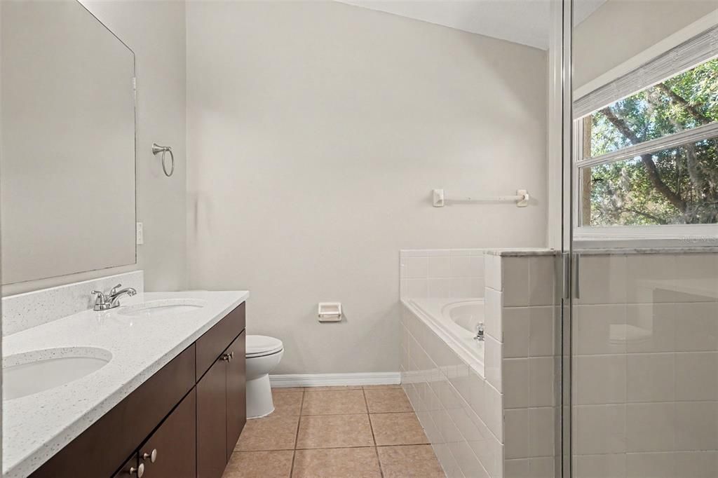 For Sale: $249,900 (3 beds, 2 baths, 1526 Square Feet)
