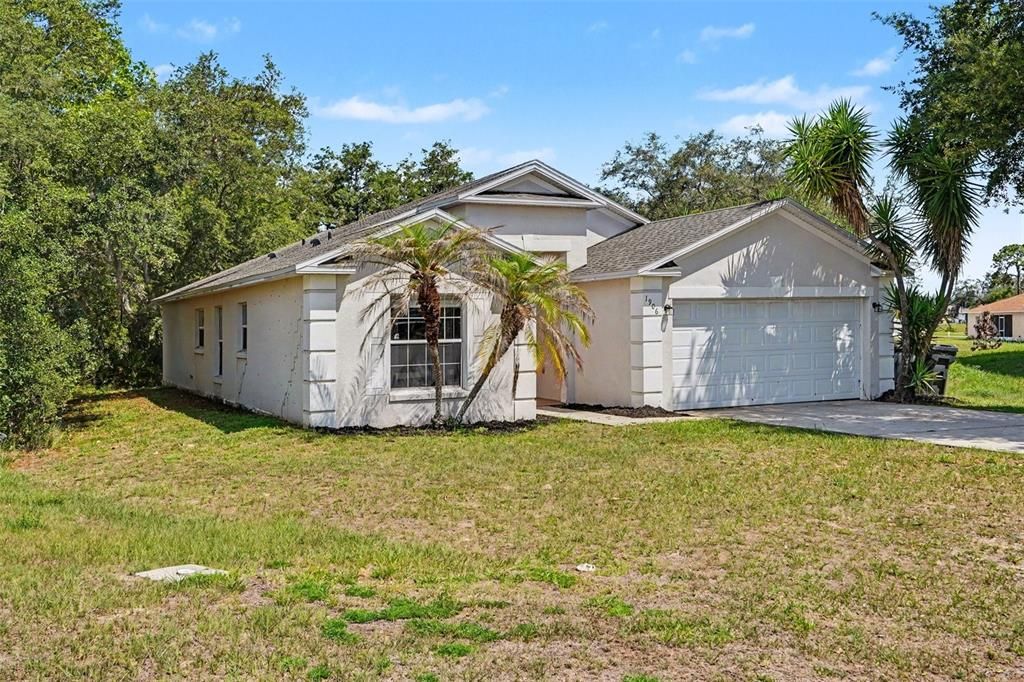 For Sale: $249,900 (3 beds, 2 baths, 1526 Square Feet)