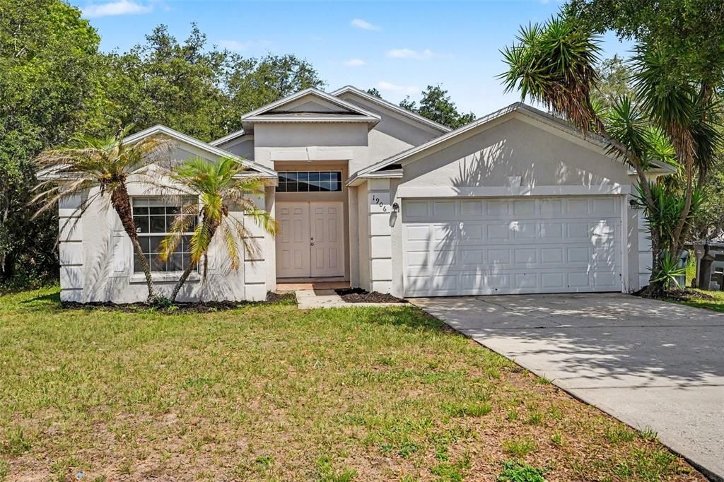 For Sale: $249,900 (3 beds, 2 baths, 1526 Square Feet)