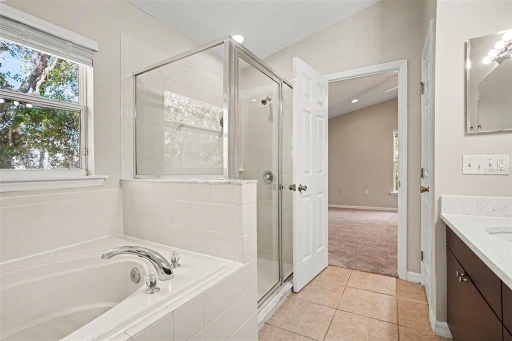 For Sale: $249,900 (3 beds, 2 baths, 1526 Square Feet)