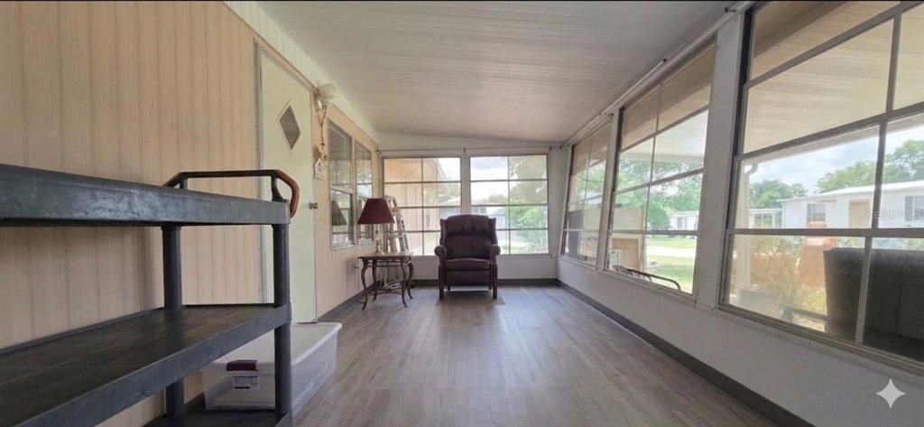 For Sale: $125,000 (2 beds, 2 baths, 960 Square Feet)
