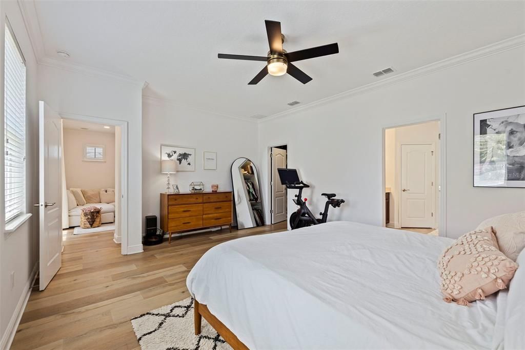 Activo con contrato: $549,900 (3 camas, 2 baños, 1551 Pies cuadrados)