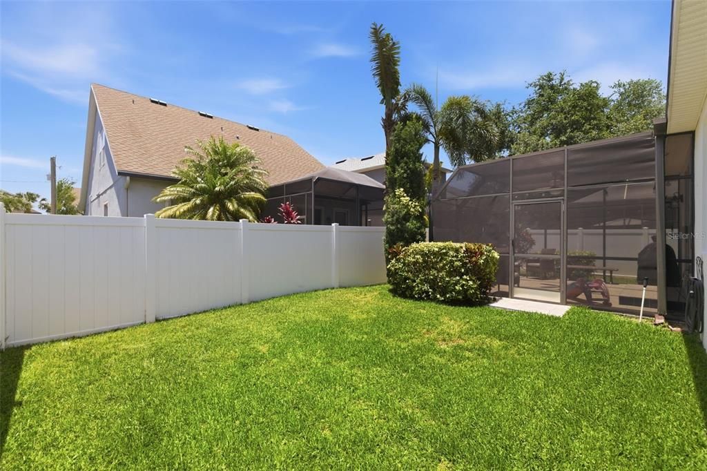 Activo con contrato: $549,900 (3 camas, 2 baños, 1551 Pies cuadrados)