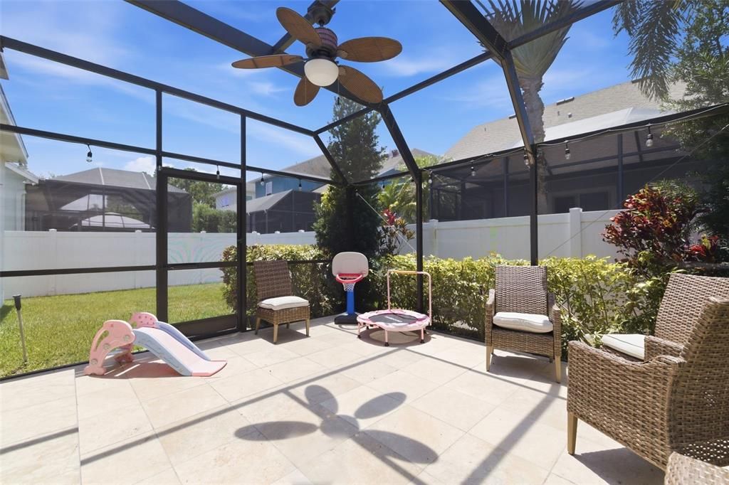 Activo con contrato: $549,900 (3 camas, 2 baños, 1551 Pies cuadrados)
