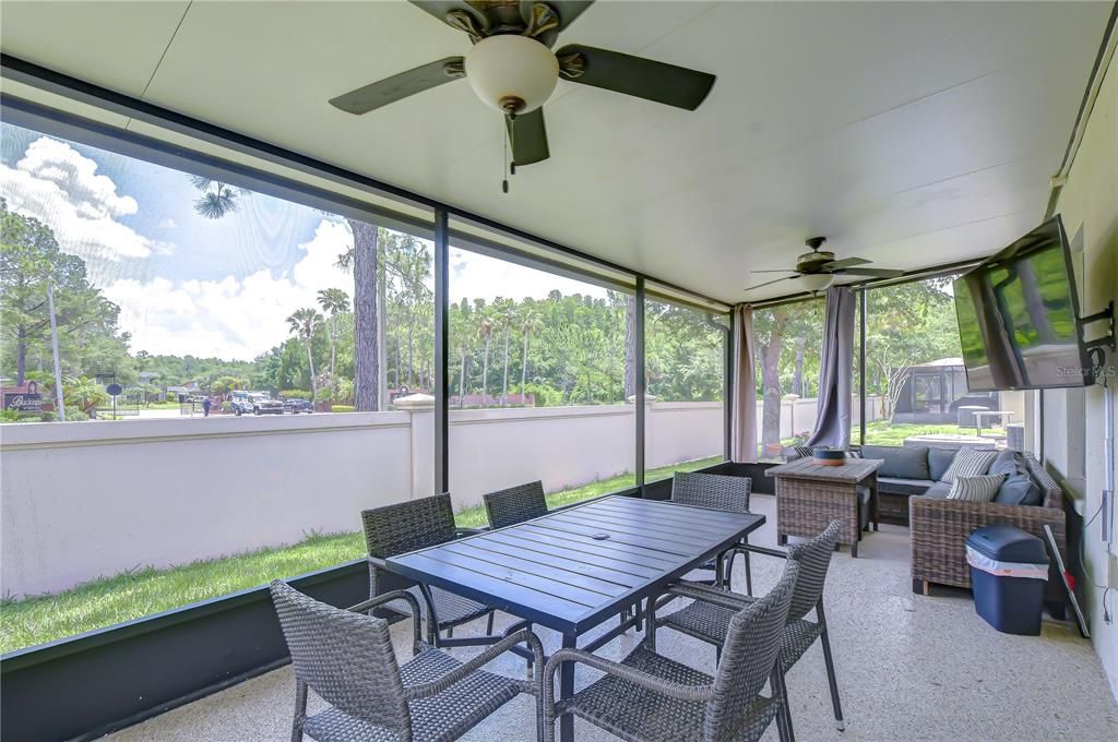 For Sale: $414,900 (3 beds, 2 baths, 1528 Square Feet)