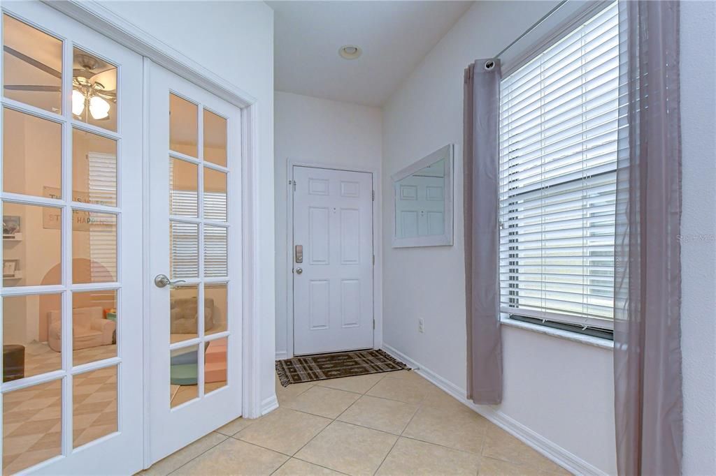 For Sale: $414,900 (3 beds, 2 baths, 1528 Square Feet)