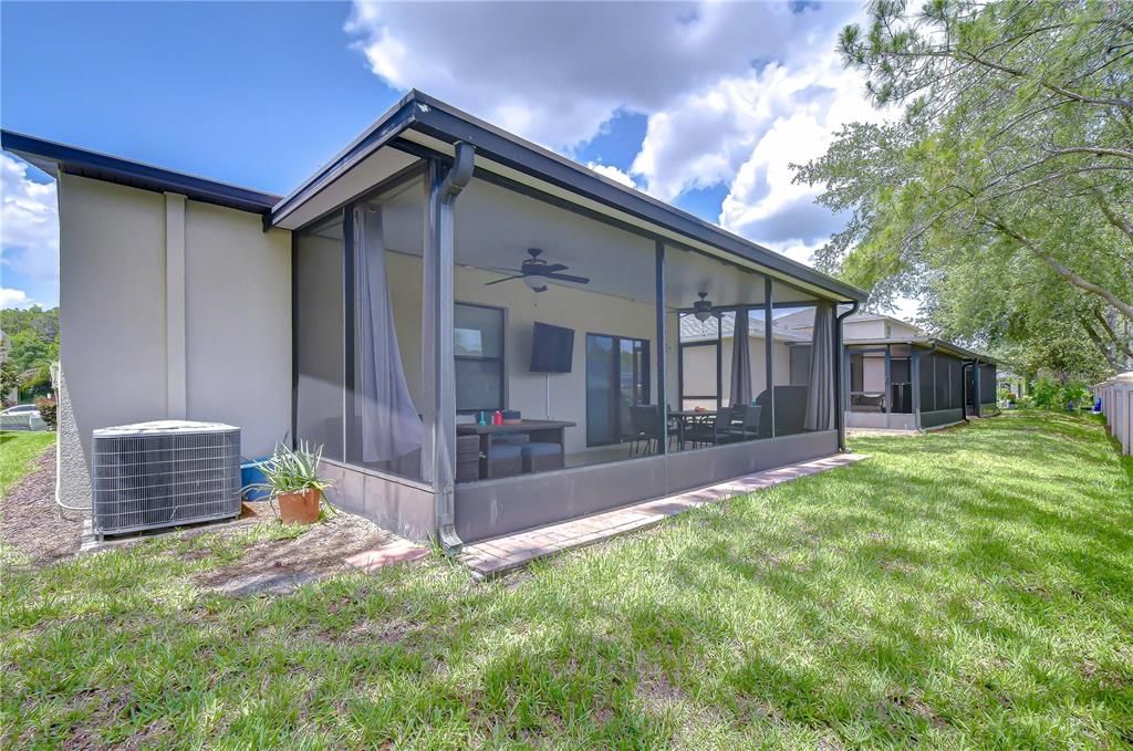 For Sale: $414,900 (3 beds, 2 baths, 1528 Square Feet)