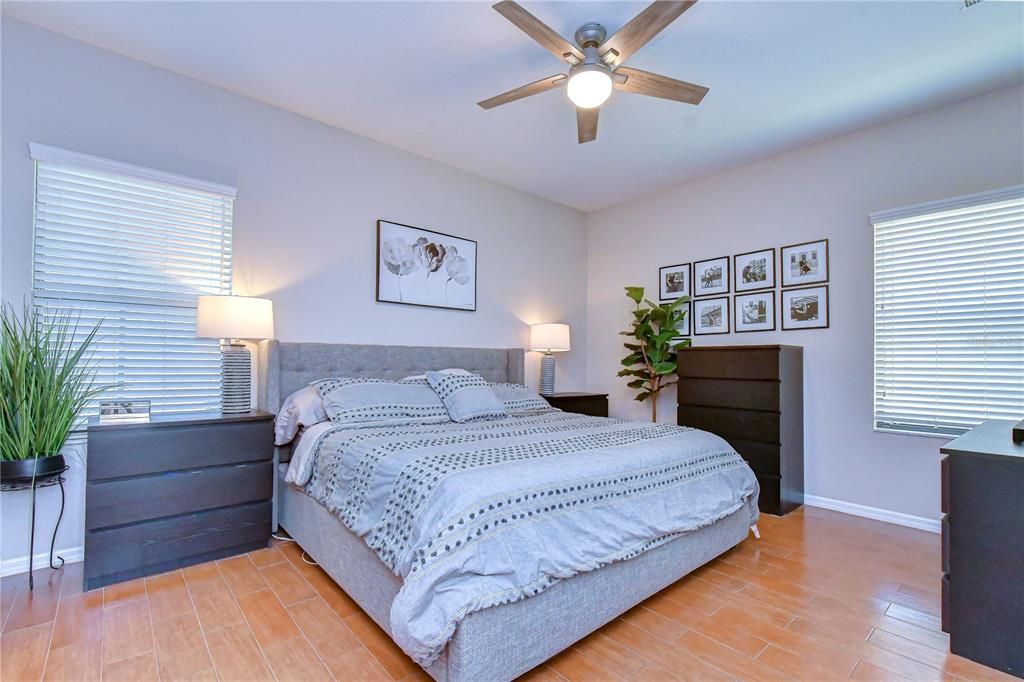 For Sale: $414,900 (3 beds, 2 baths, 1528 Square Feet)
