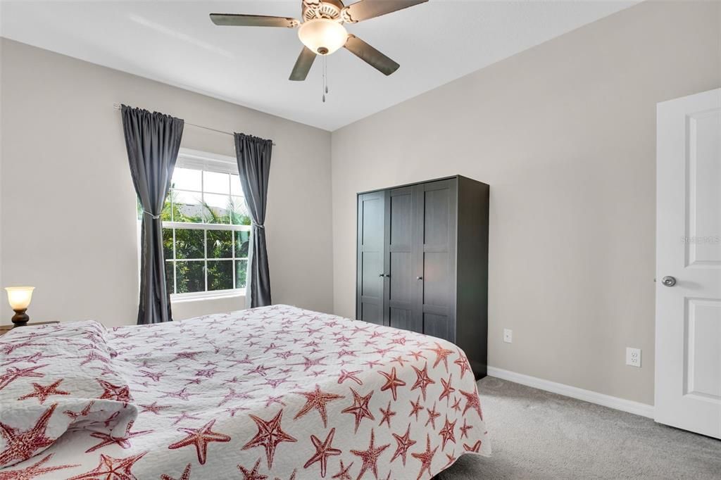 For Sale: $319,000 (3 beds, 2 baths, 1627 Square Feet)