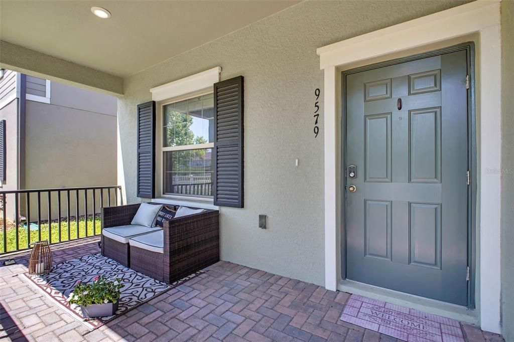 For Sale: $319,000 (3 beds, 2 baths, 1627 Square Feet)