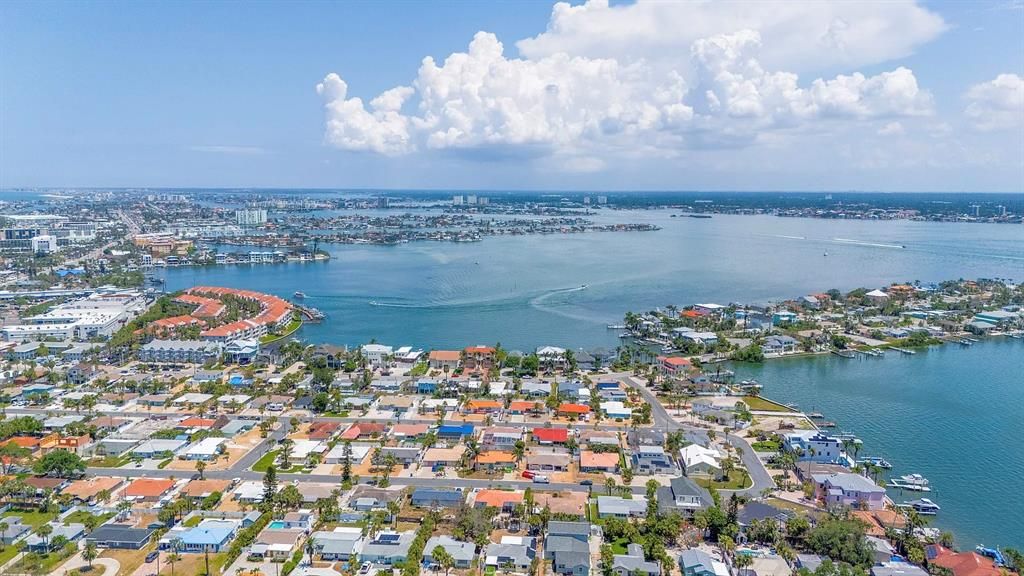 For Sale: $646,850 (3 beds, 2 baths, 1300 Square Feet)