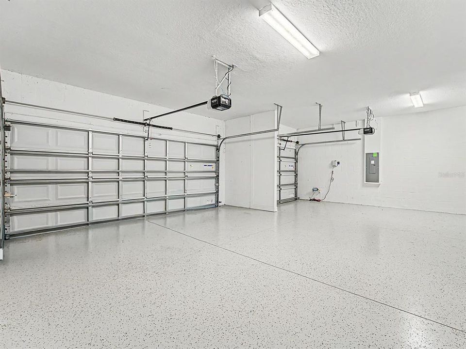 En Venta: $719,900 (4 camas, 3 baños, 3222 Pies cuadrados)