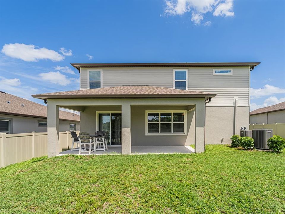 En Venta: $719,900 (4 camas, 3 baños, 3222 Pies cuadrados)