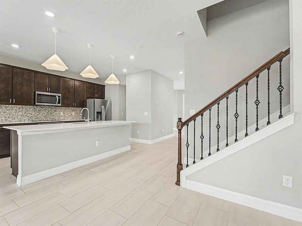 En Venta: $719,900 (4 camas, 3 baños, 3222 Pies cuadrados)