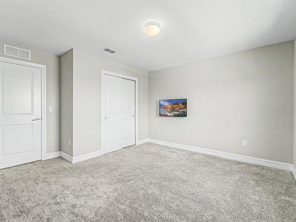 En Venta: $719,900 (4 camas, 3 baños, 3222 Pies cuadrados)