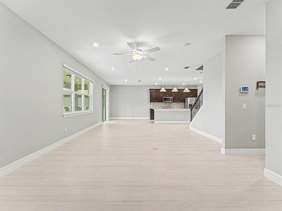En Venta: $719,900 (4 camas, 3 baños, 3222 Pies cuadrados)