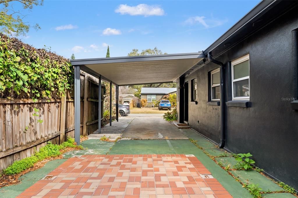 For Rent: $3,500 (4 beds, 3 baths, 1570 Square Feet)