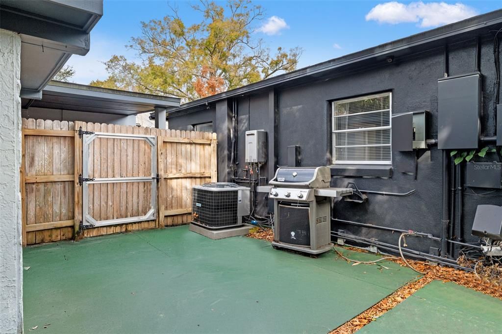 For Rent: $3,500 (4 beds, 3 baths, 1570 Square Feet)
