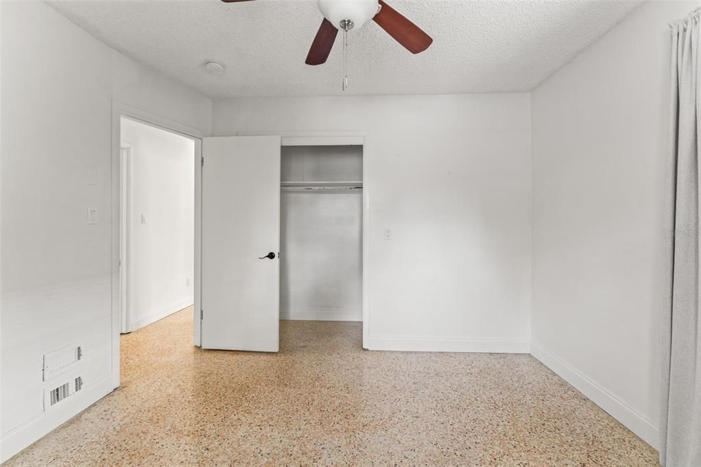 For Rent: $3,500 (4 beds, 3 baths, 1570 Square Feet)