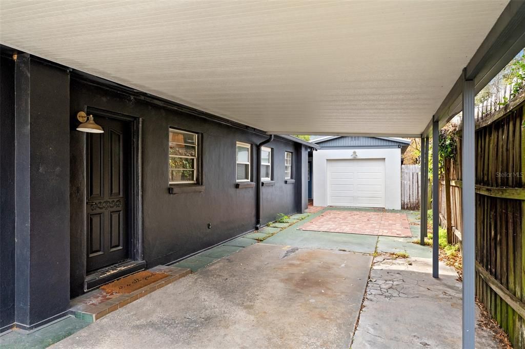 For Rent: $3,500 (4 beds, 3 baths, 1570 Square Feet)