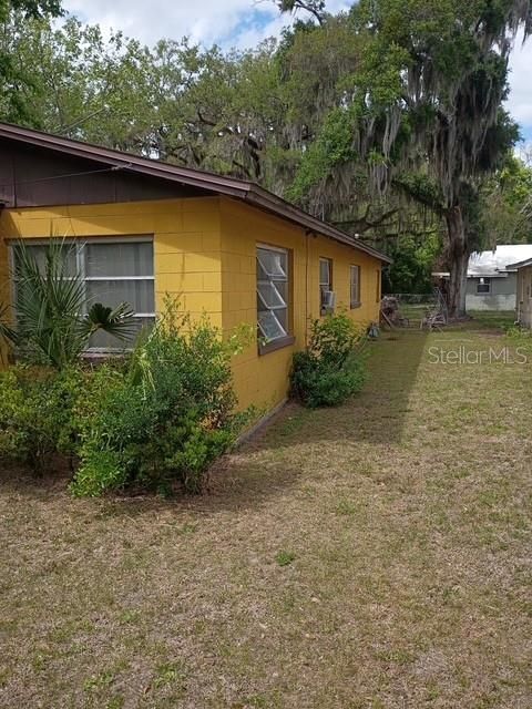 For Sale: $175,000 (3 beds, 2 baths, 1008 Square Feet)