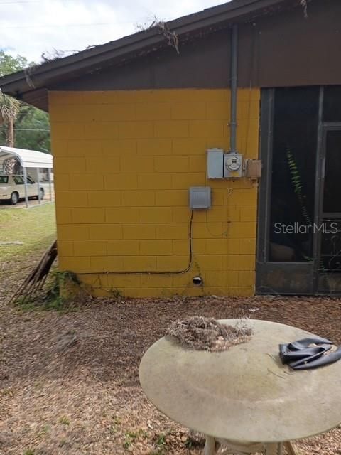 For Sale: $175,000 (3 beds, 2 baths, 1008 Square Feet)