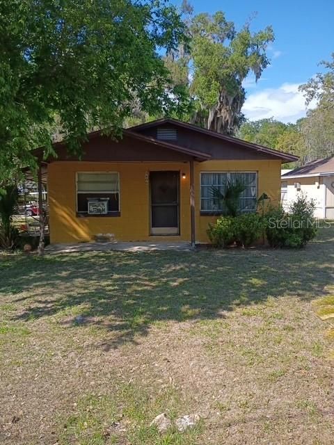 For Sale: $175,000 (3 beds, 2 baths, 1008 Square Feet)