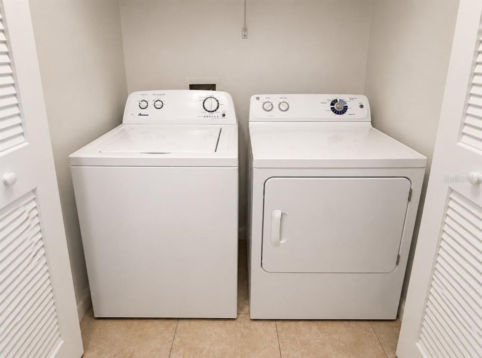 For Sale: $199,000 (3 beds, 2 baths, 1287 Square Feet)