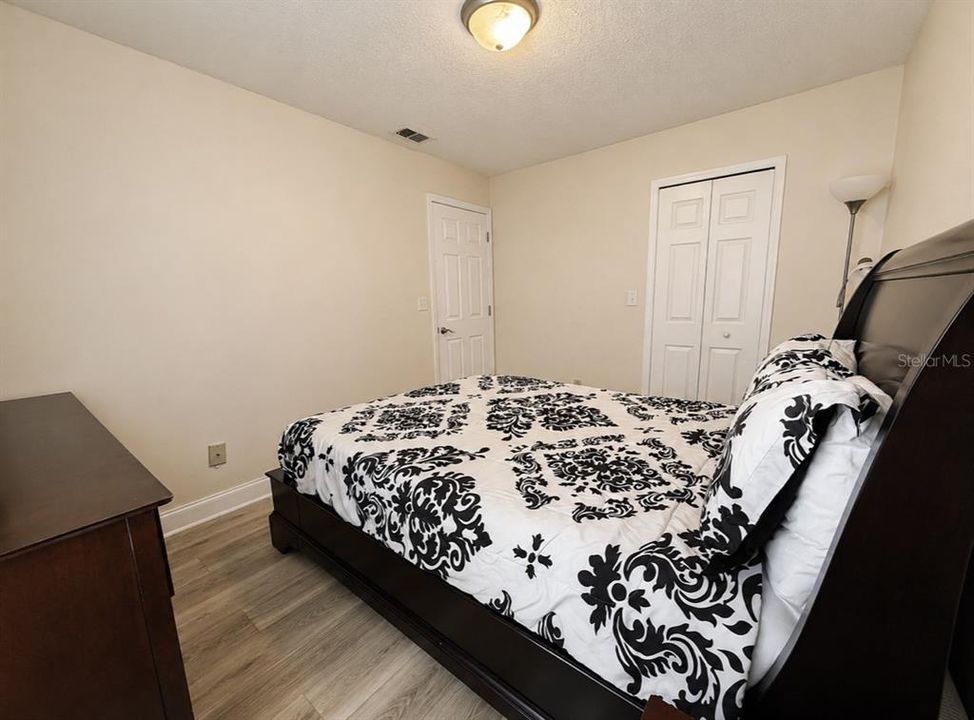 For Sale: $199,000 (3 beds, 2 baths, 1287 Square Feet)