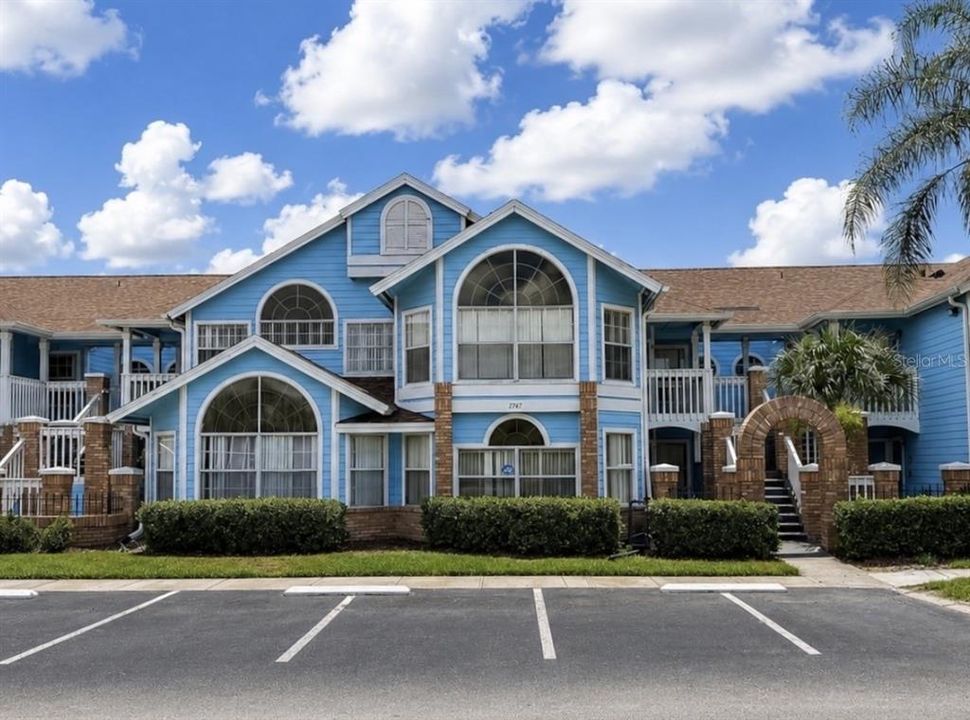 For Sale: $199,000 (3 beds, 2 baths, 1287 Square Feet)