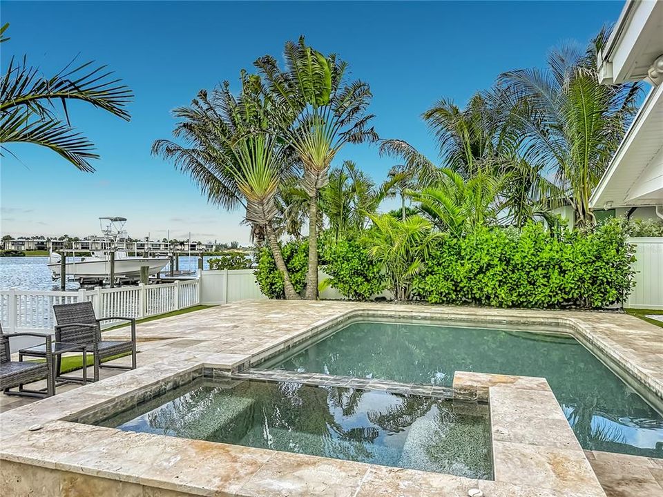 For Sale: $3,950,000 (3 beds, 3 baths, 2645 Square Feet)