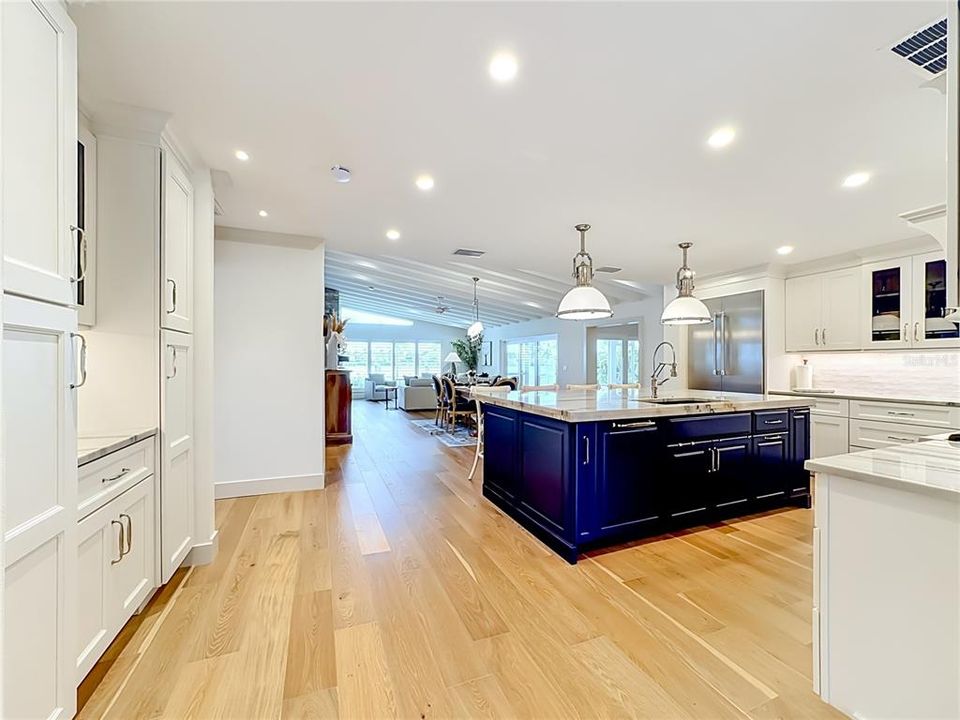 For Sale: $3,950,000 (3 beds, 3 baths, 2645 Square Feet)