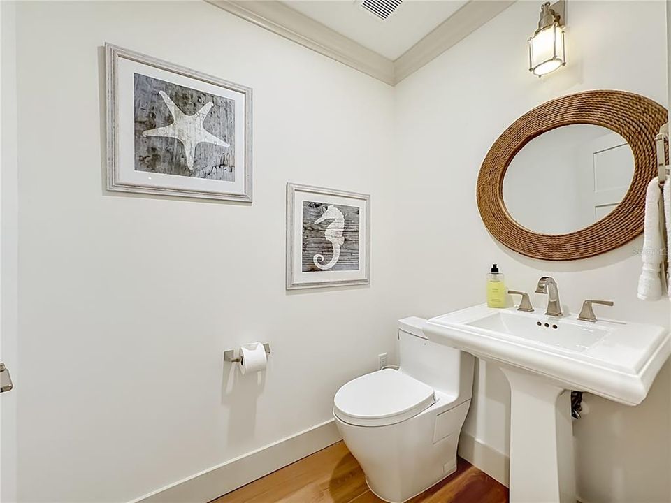 For Sale: $3,950,000 (3 beds, 3 baths, 2645 Square Feet)
