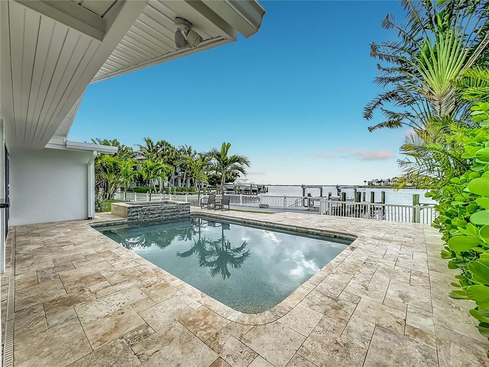 For Sale: $3,950,000 (3 beds, 3 baths, 2645 Square Feet)