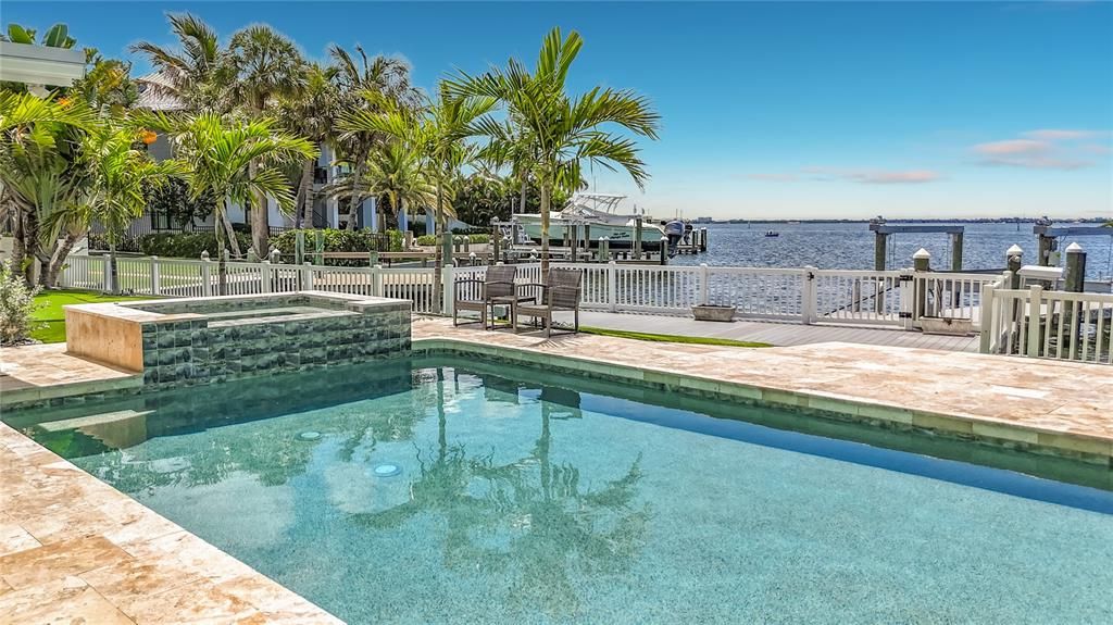 For Sale: $3,950,000 (3 beds, 3 baths, 2645 Square Feet)