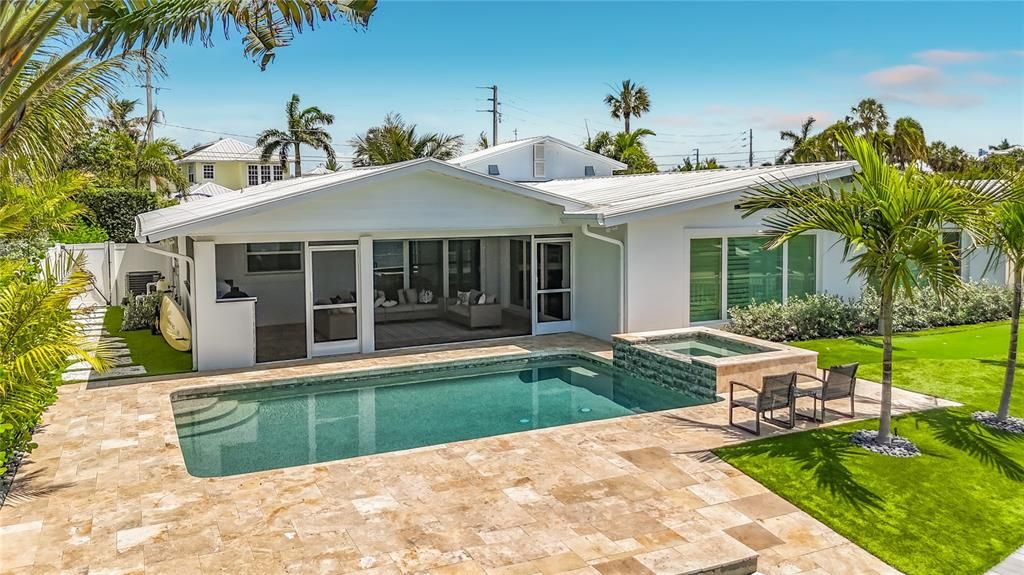 For Sale: $3,950,000 (3 beds, 3 baths, 2645 Square Feet)