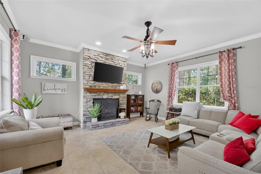 For Sale: $525,000 (3 beds, 3 baths, 2753 Square Feet)