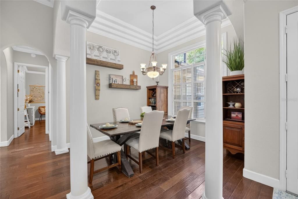 For Sale: $525,000 (3 beds, 3 baths, 2753 Square Feet)