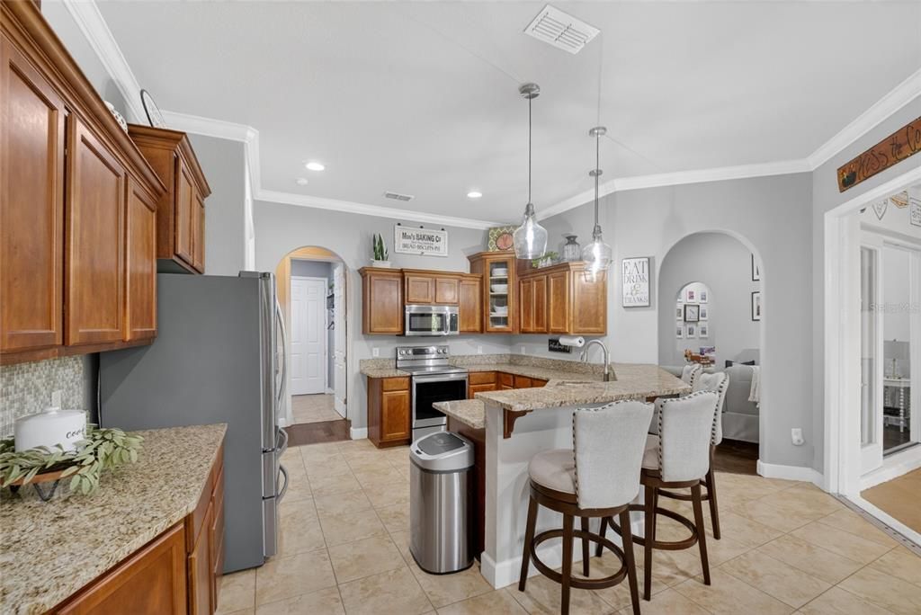 For Sale: $525,000 (3 beds, 3 baths, 2753 Square Feet)