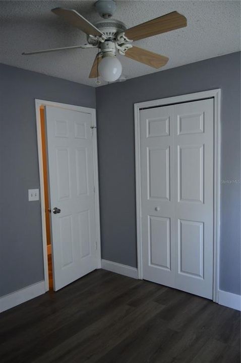 For Sale: $359,000 (3 beds, 2 baths, 1222 Square Feet)