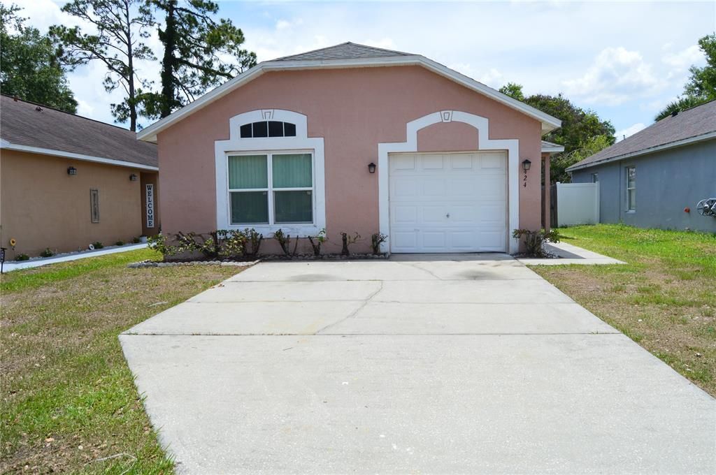 For Sale: $359,000 (3 beds, 2 baths, 1222 Square Feet)