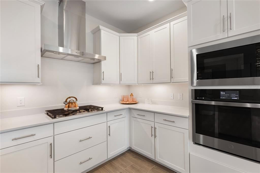 For Sale: $697,204 (4 beds, 2 baths, 2246 Square Feet)