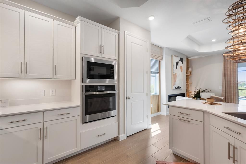 For Sale: $697,204 (4 beds, 2 baths, 2246 Square Feet)