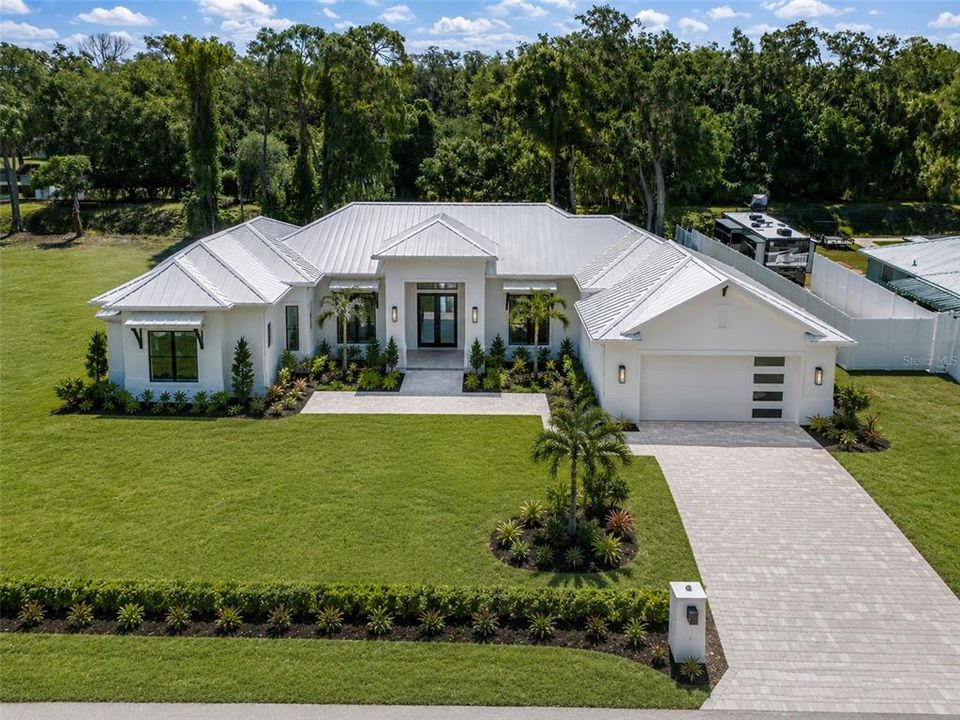 待售: $269,000 (0.63 acres)