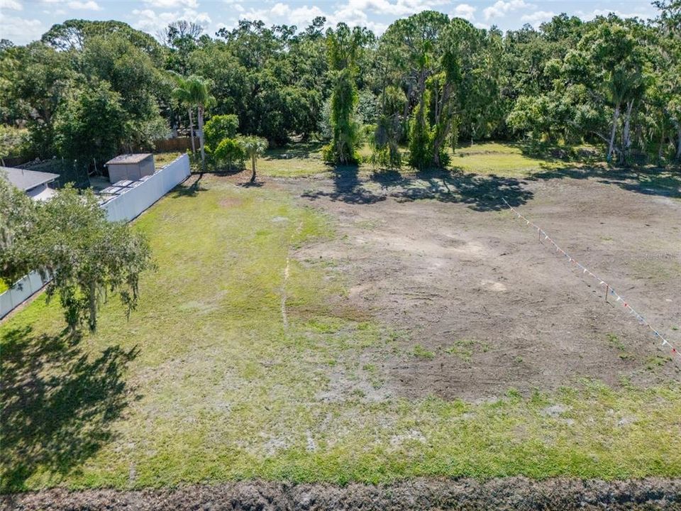 待售: $269,000 (0.63 acres)